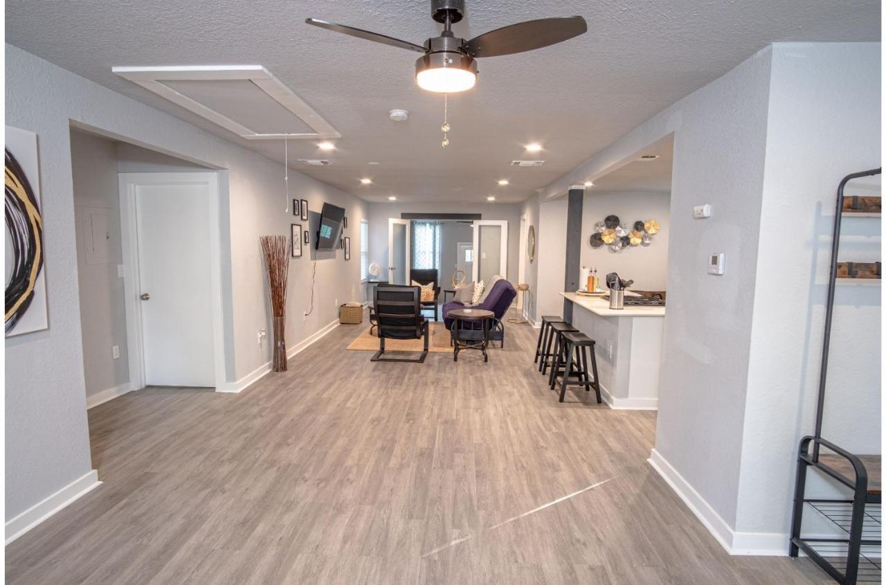 Stylish 4 Br2Ba Renovated Home Near Downtown San Antonio Eksteriør billede