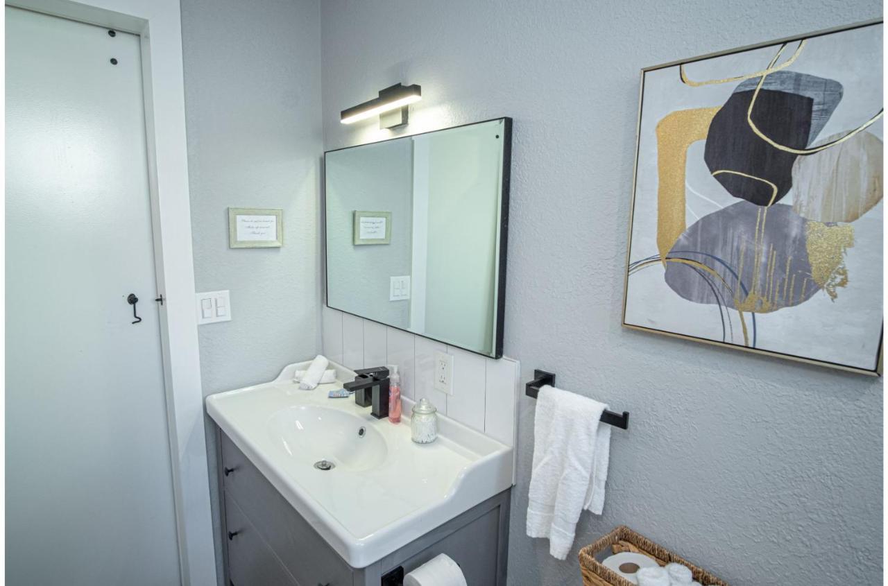 Stylish 4 Br2Ba Renovated Home Near Downtown San Antonio Eksteriør billede